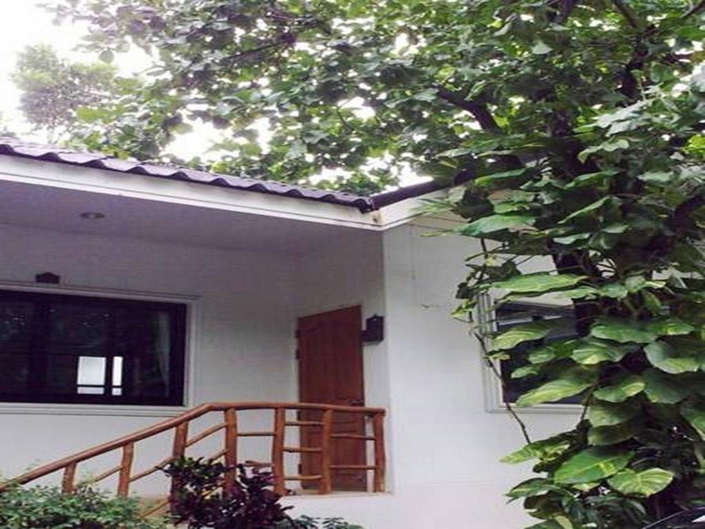 Chayada Garden House And Resort Hotel Накхонратчасима Экстерьер фото